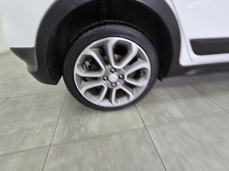 Used Hyundai i20 2016 for sale - 76232364: Photo 20