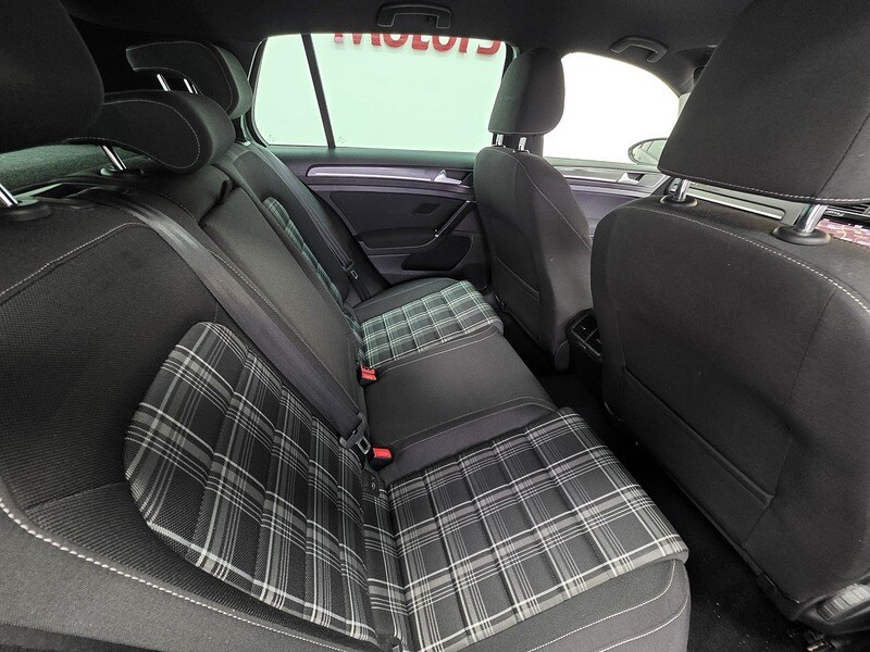 Used Volkswagen Golf 2018 for sale - 77720637: Photo 16