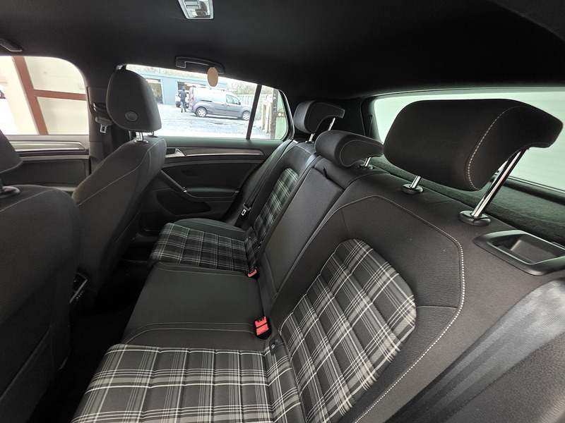 Used Volkswagen Golf 2018 for sale - 77720637: Photo 18