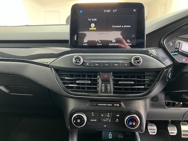 Used Ford Focus 2020 for sale - 76163640: Photo 11