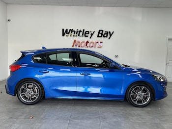 Used Ford Focus 2020 for sale - 76163640: Photo 2
