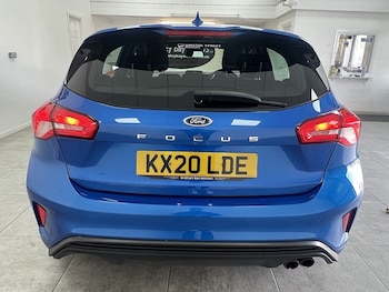 Used Ford Focus 2020 for sale - 76163640: Photo 4