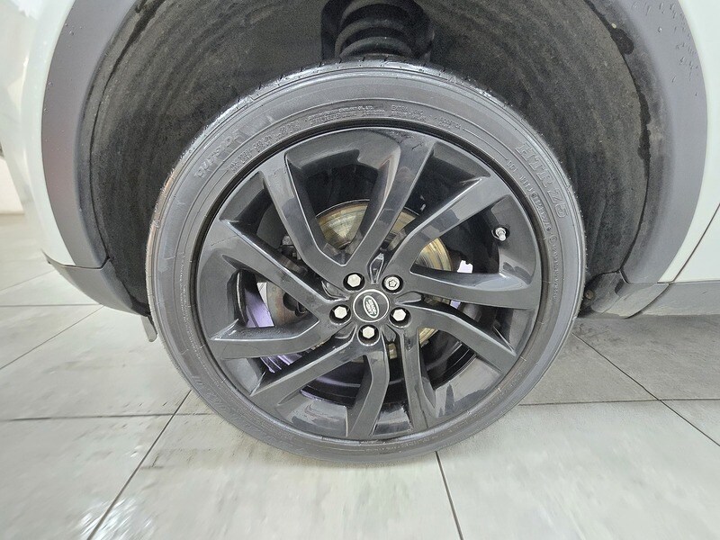 Used Land Rover Discovery Sport 2017 for sale - 76946764: Photo 20