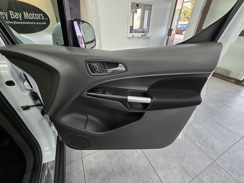 Used Ford Transit Connect 2019 for sale - 76114912: Photo 14