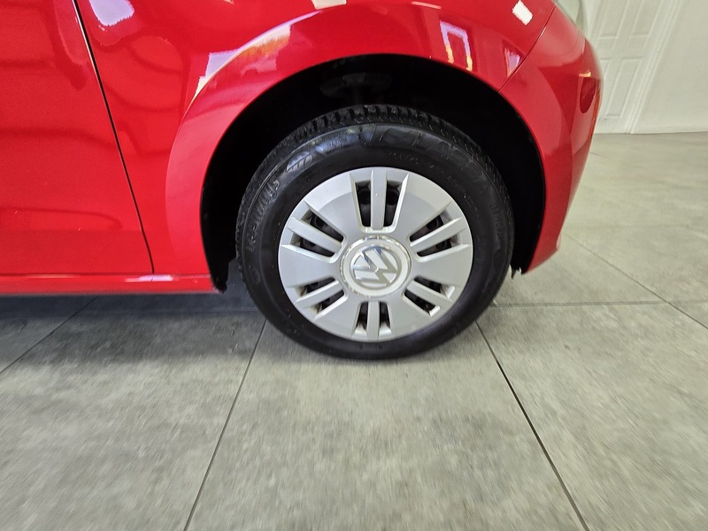 Used Volkswagen up! 2014 for sale - 76628510: Photo 18