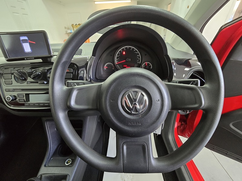 Used Volkswagen up! 2014 for sale - 76628510: Photo 9
