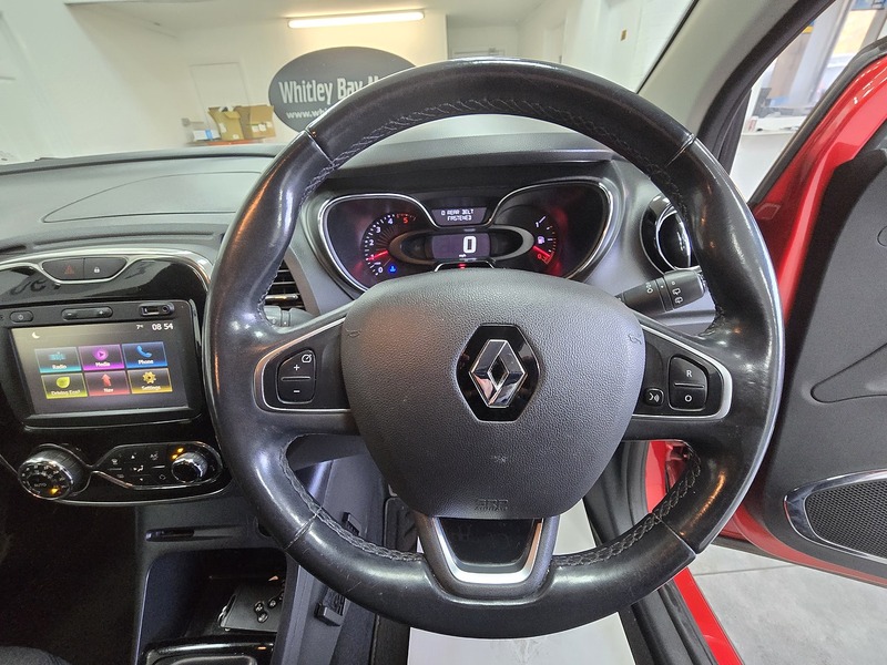 Used Renault Captur 2017 for sale - 76855316: Photo 9