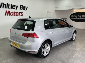 Used Volkswagen Golf 2017 for sale - 79773779: Photo