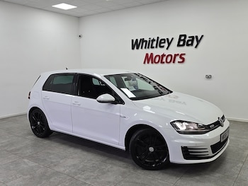 Used Volkswagen Golf 2016 for sale - 77384796: Photo