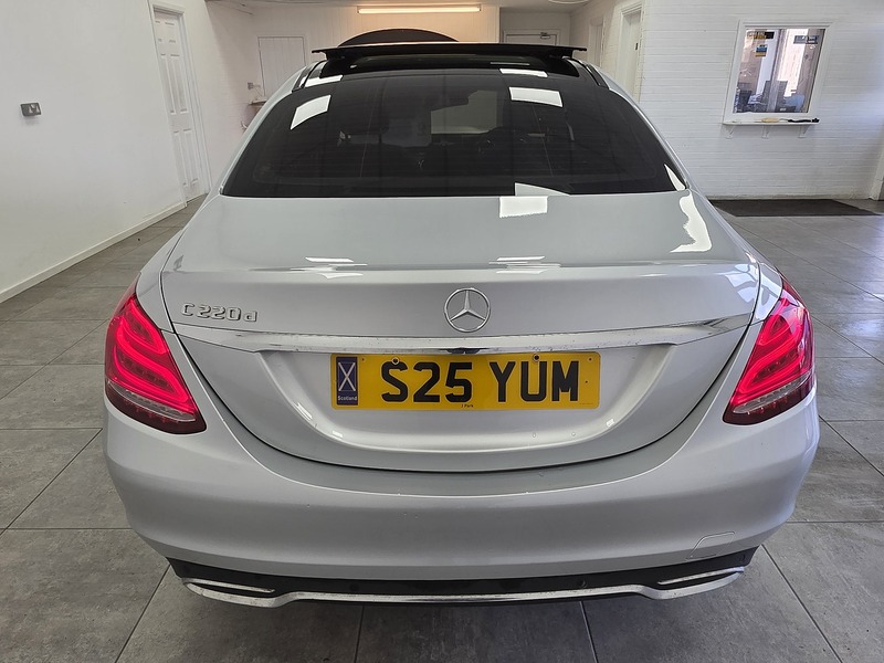 Used Mercedes-Benz C Class 2017 for sale - 78012748: Photo 4