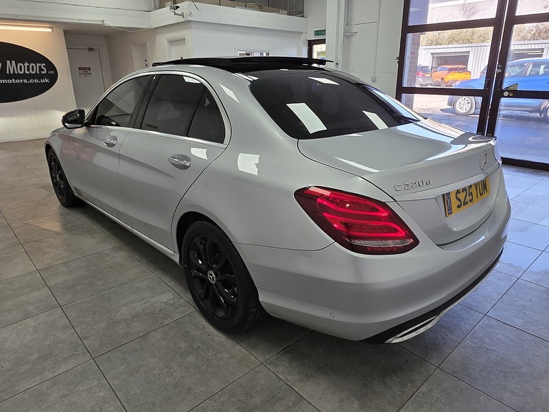 Used Mercedes-Benz C Class 2017 for sale - 78012748: Photo 5