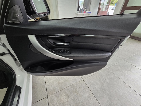 Used BMW 3 Series 2017 for sale - 75468485: Photo 13