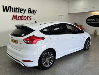 Used Ford Focus 2017 for sale - 79370008: Photo