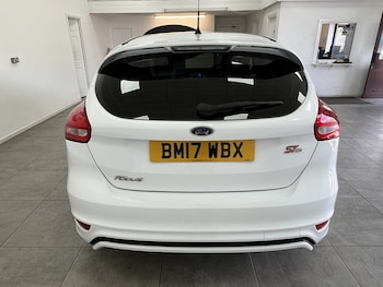 Used Ford Focus 2017 for sale - 79370008: Photo