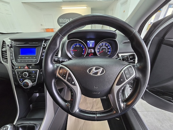 Used Hyundai i30 2014 for sale - 76224048: Photo 9