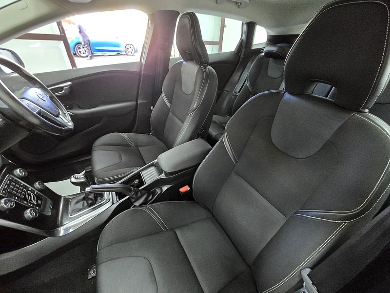 Used Volvo V40 2016 for sale - 76057099: Photo 17