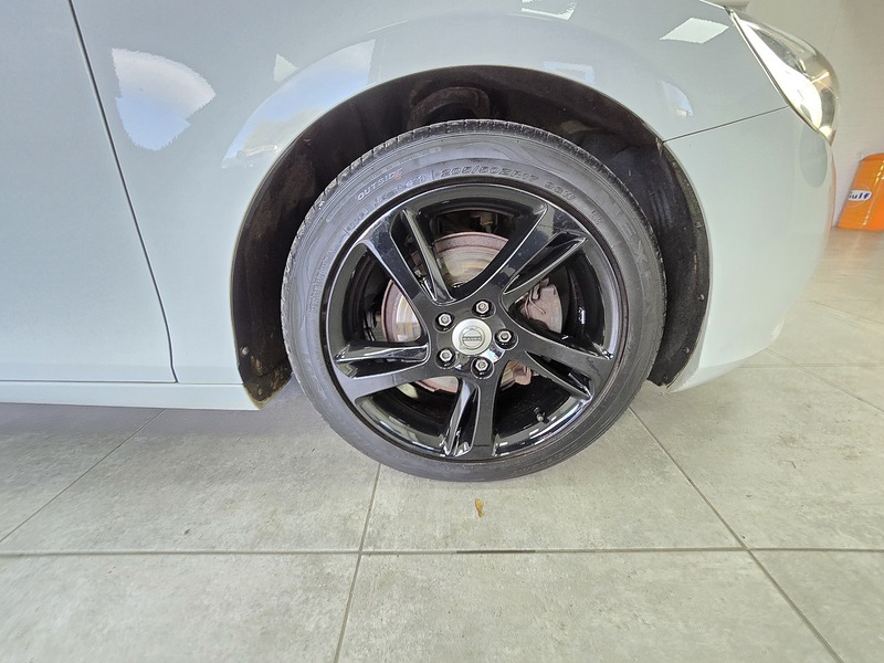 Used Volvo V40 2016 for sale - 76057099: Photo 21