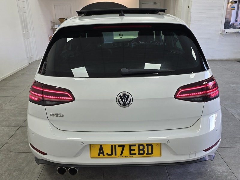 Used Volkswagen Golf 2017 for sale - 76694307: Photo 4