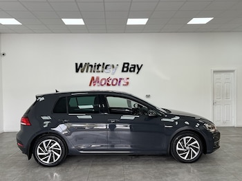 Used Volkswagen Golf 2019 for sale - 78242033: Photo