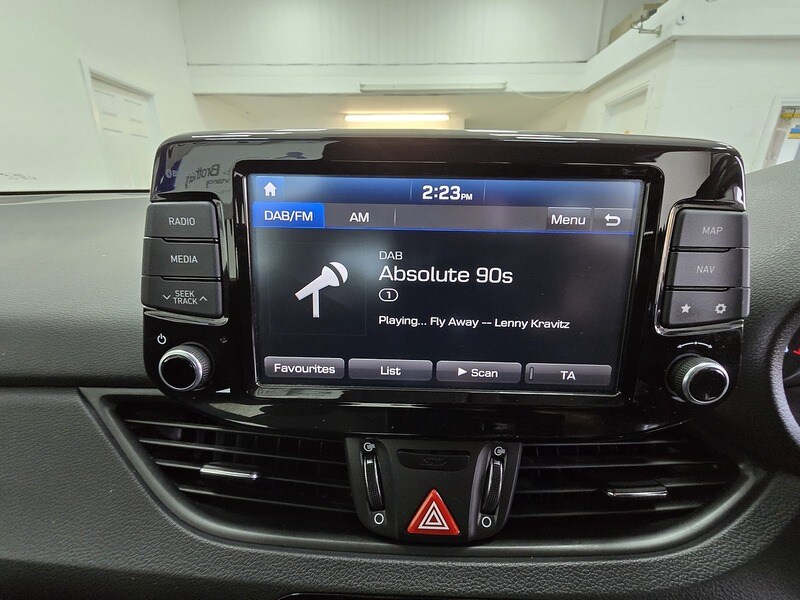 Used Hyundai i30 2018 for sale - 76386790: Photo 11