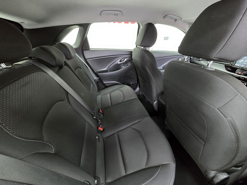 Used Hyundai i30 2018 for sale - 76386790: Photo 15