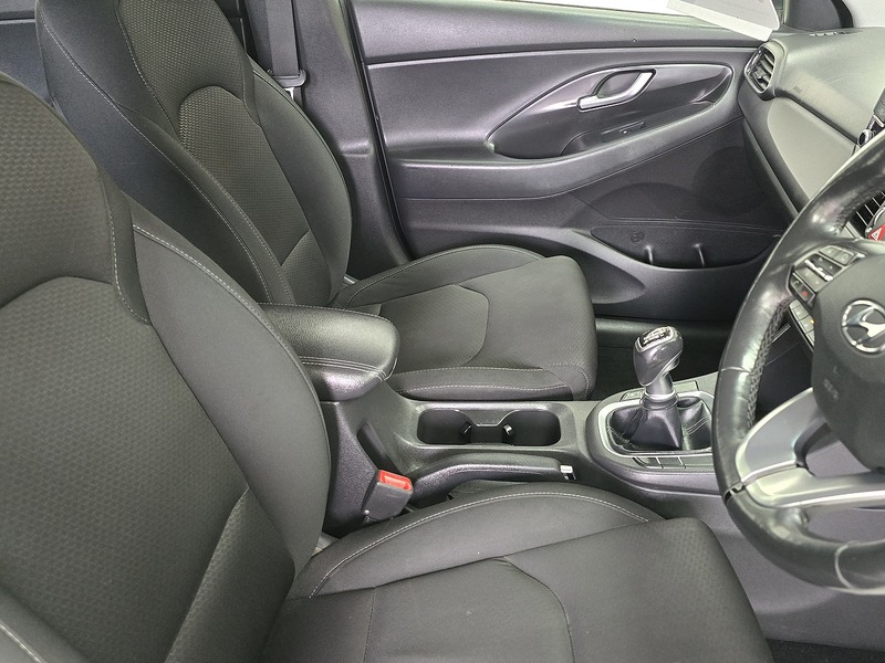 Used Hyundai i30 2018 for sale - 76386790: Photo 8