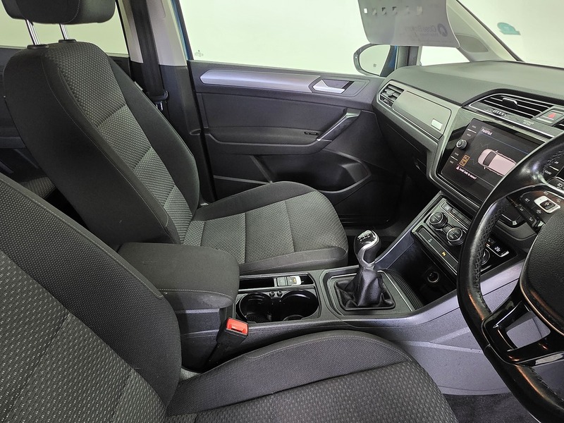 Used Volkswagen Touran 2021 for sale - 77667978: Photo 8