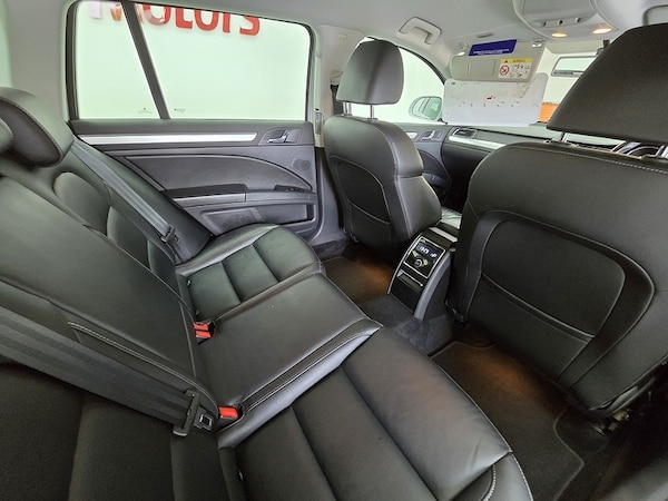 Used Skoda Superb 2015 for sale - 76163637: Photo 13