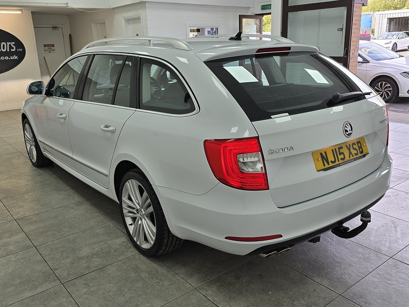 Used Skoda Superb 2015 for sale - 76163637: Photo 4