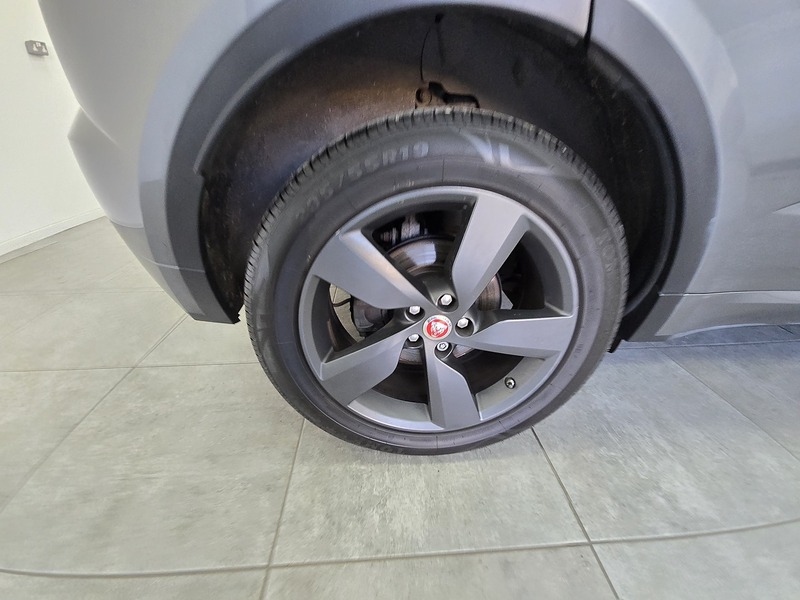 Used Jaguar E-Pace 2018 for sale - 77062092: Photo 22