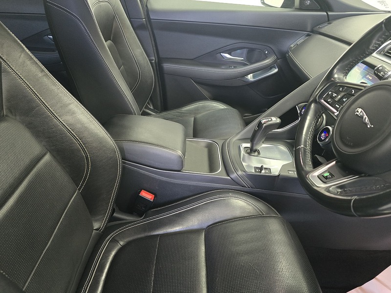 Used Jaguar E-Pace 2018 for sale - 77062092: Photo 8