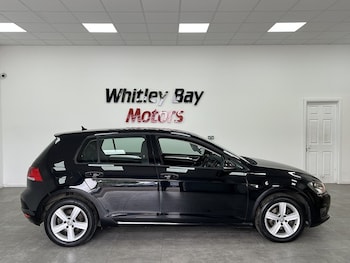 Used Volkswagen Golf 2017 for sale - 79104312: Photo