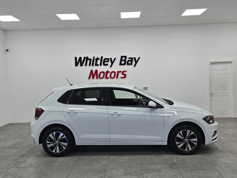 Used Volkswagen Polo 2021 for sale - 77288631: Photo 2