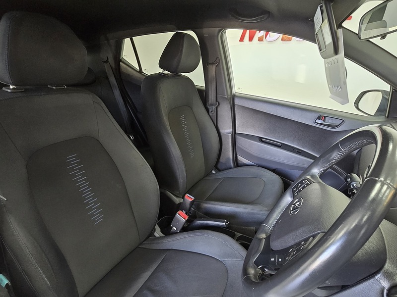 Used Hyundai i10 2019 for sale - 76027049: Photo 15