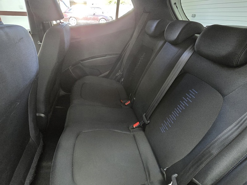 Used Hyundai i10 2019 for sale - 76027049: Photo 18