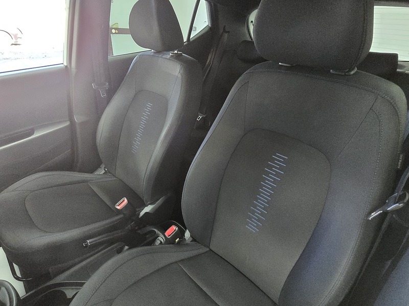 Used Hyundai i10 2019 for sale - 76027049: Photo 19