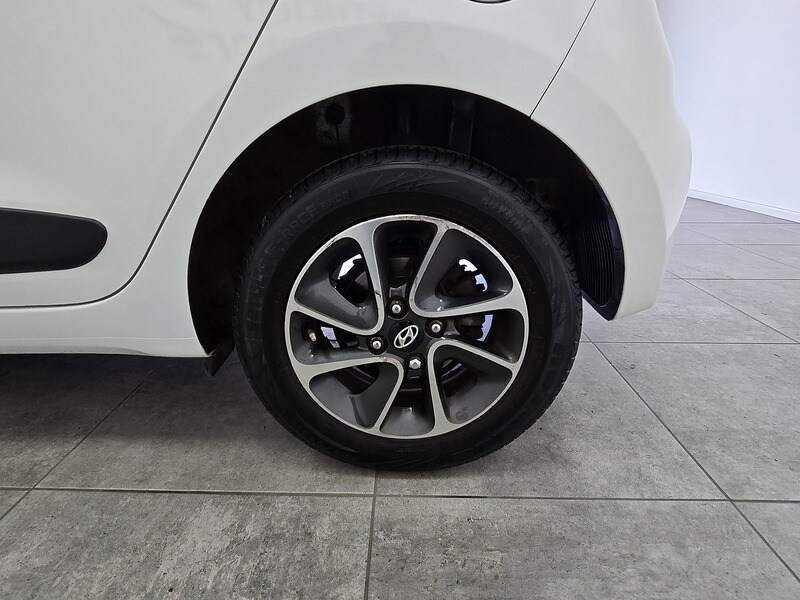 Used Hyundai i10 2019 for sale - 76027049: Photo 21