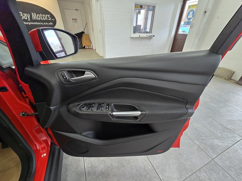 Used Ford Grand C-Max 2016 for sale - 77640123: Photo 11