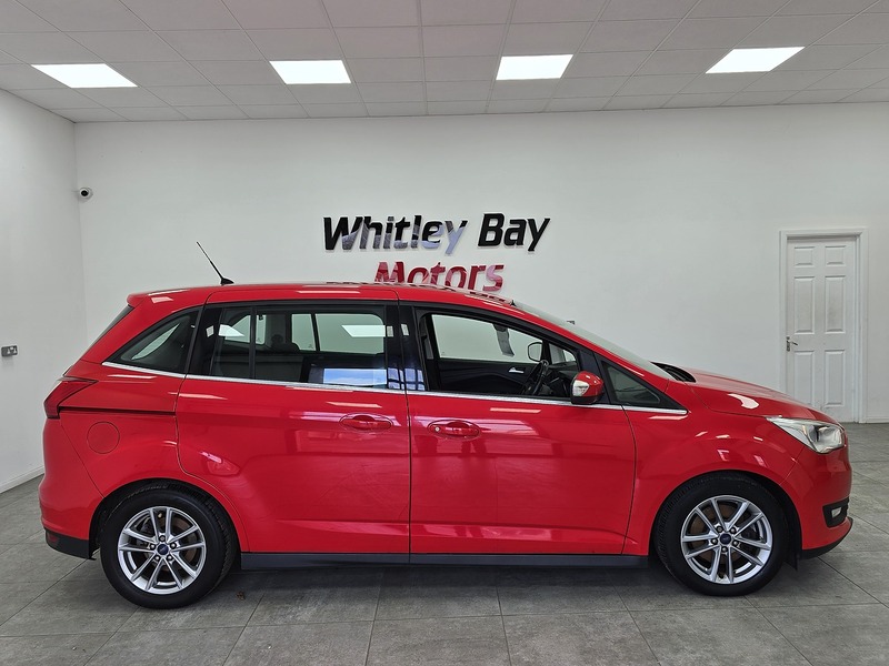 Used Ford Grand C-Max 2016 for sale - 77640123: Photo 2