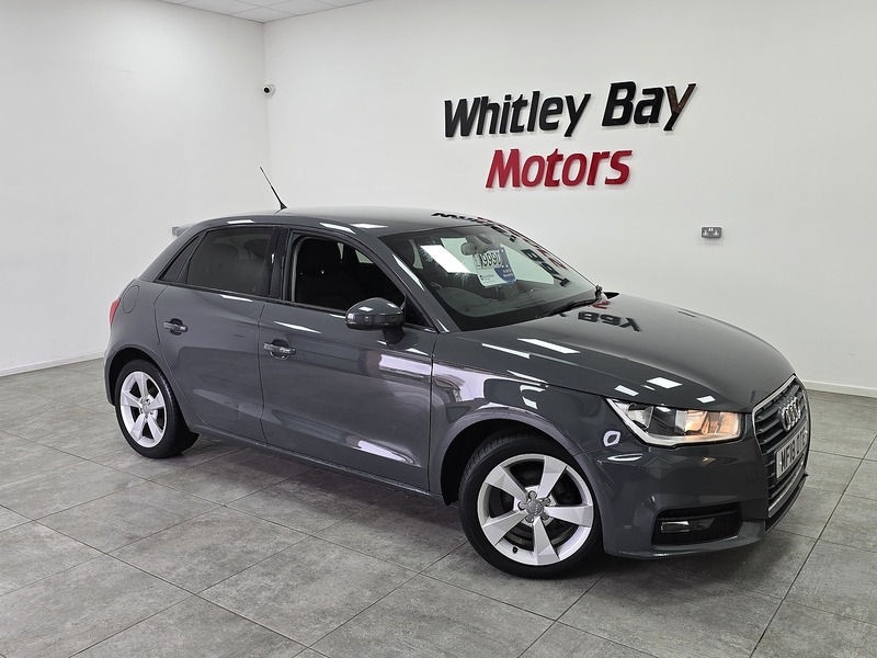 Used Audi A1 for sale - 76477924: Photo 1