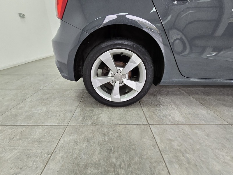 Used Audi A1 for sale - 76477924: Photo 19