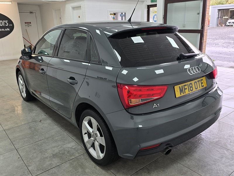 Used Audi A1 for sale - 76477924: Photo 4