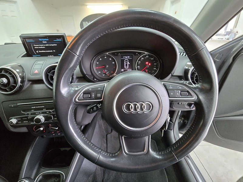 Used Audi A1 for sale - 76477924: Photo 8