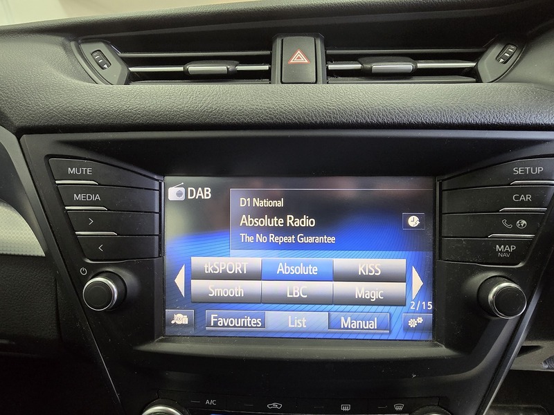 Used Toyota Avensis 2016 for sale - 77324499: Photo 10