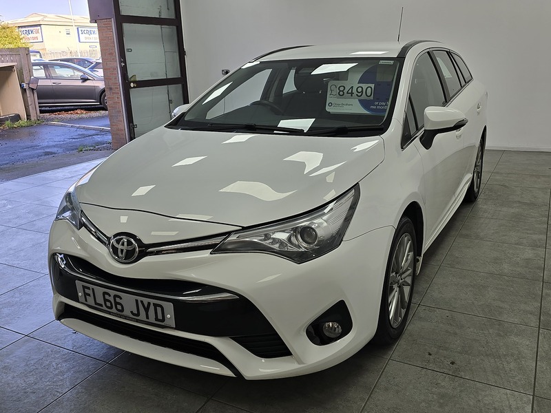 Used Toyota Avensis 2016 for sale - 77324499: Photo 6