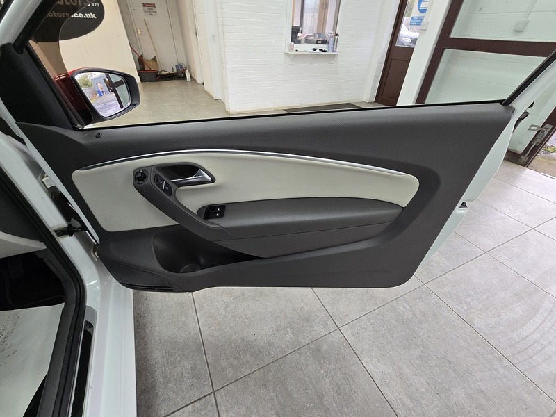 Used Volkswagen Polo 2017 for sale - 76383118: Photo 11