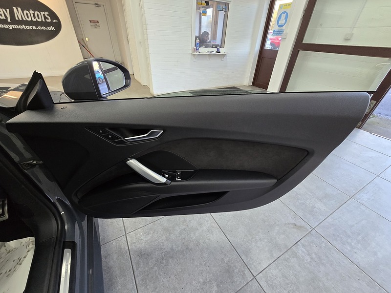 Used Audi TT 2017 for sale - 76768863: Photo 10