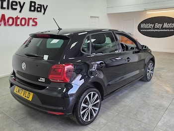 Used Volkswagen Polo 2017 for sale - 77621985: Photo