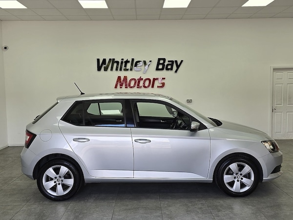 Used Skoda Fabia 2015 for sale - 75190993: Photo 2