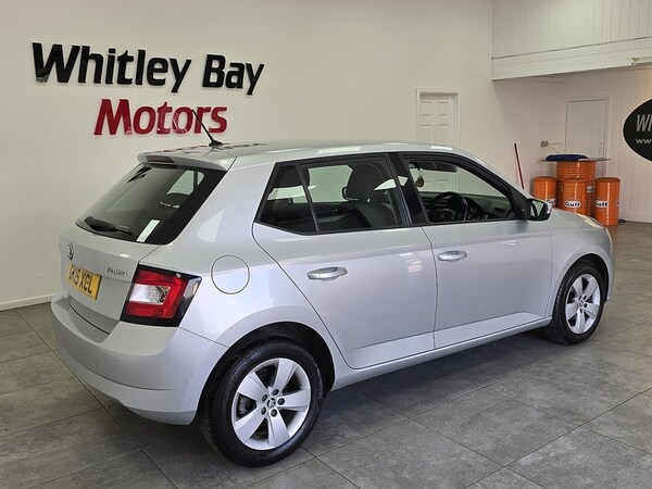 Used Skoda Fabia 2015 for sale - 75190993: Photo 3